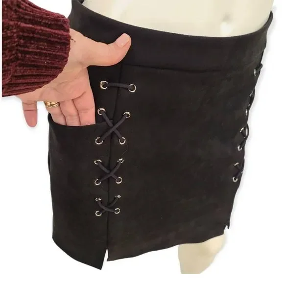 Black Faux Suede Lace Up Mini Skirt XL - Picture 5 of 9